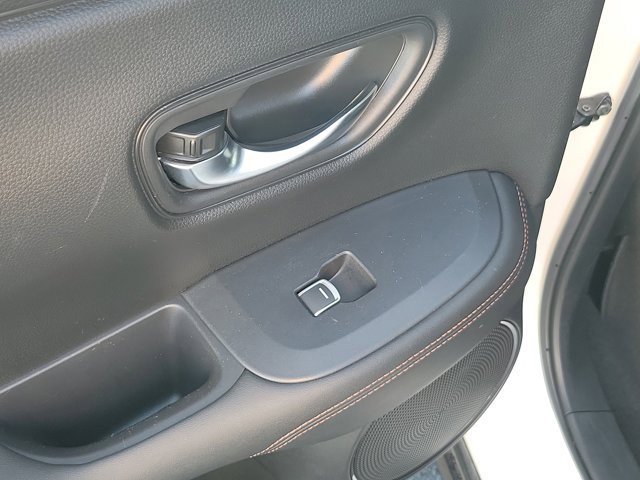 Certified 2024 Honda HR-V Sport image 15