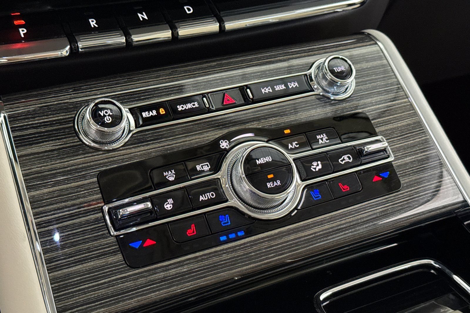Certified 2023 Lincoln Aviator Black Label AWD/4WD image 20