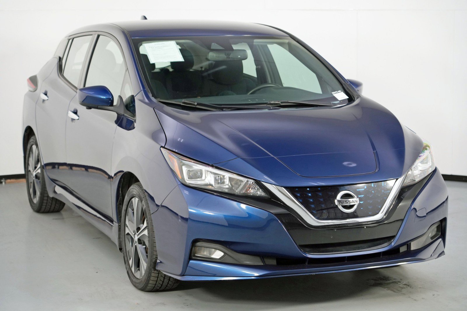 Used 2022 Nissan Leaf SV Plus image 48