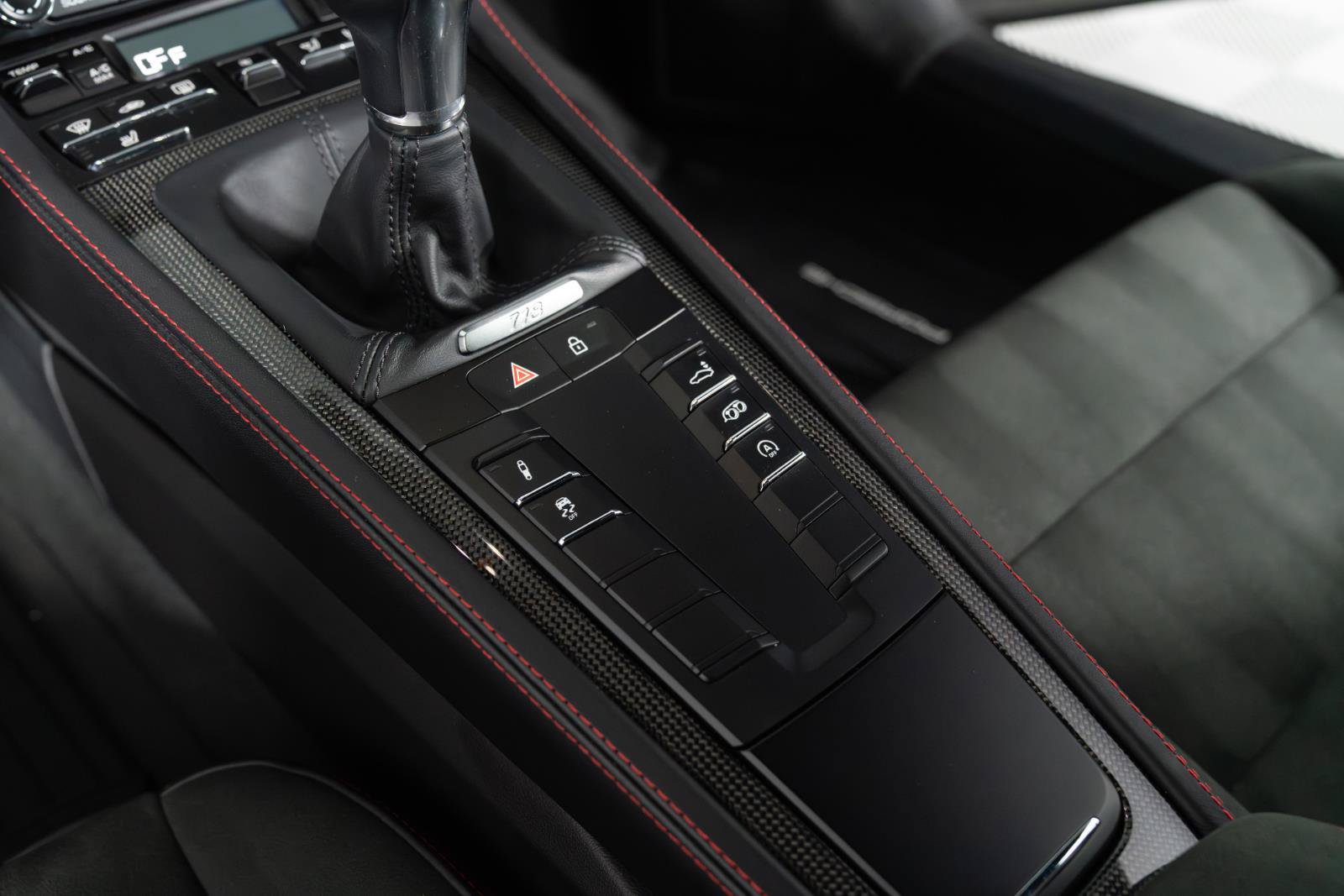 Used 2024 Porsche 718 Cayman GTS RWD image 42
