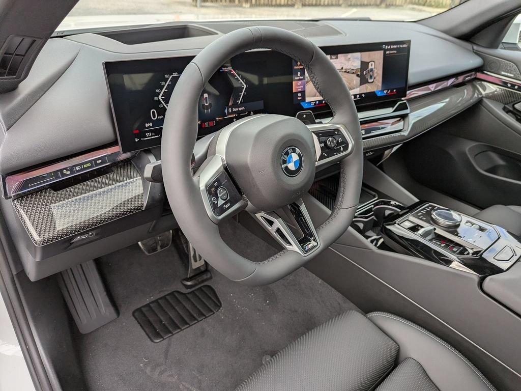 New 2027 BMW 530i xDrive w/ M Sport Package AWD/4WD image 13
