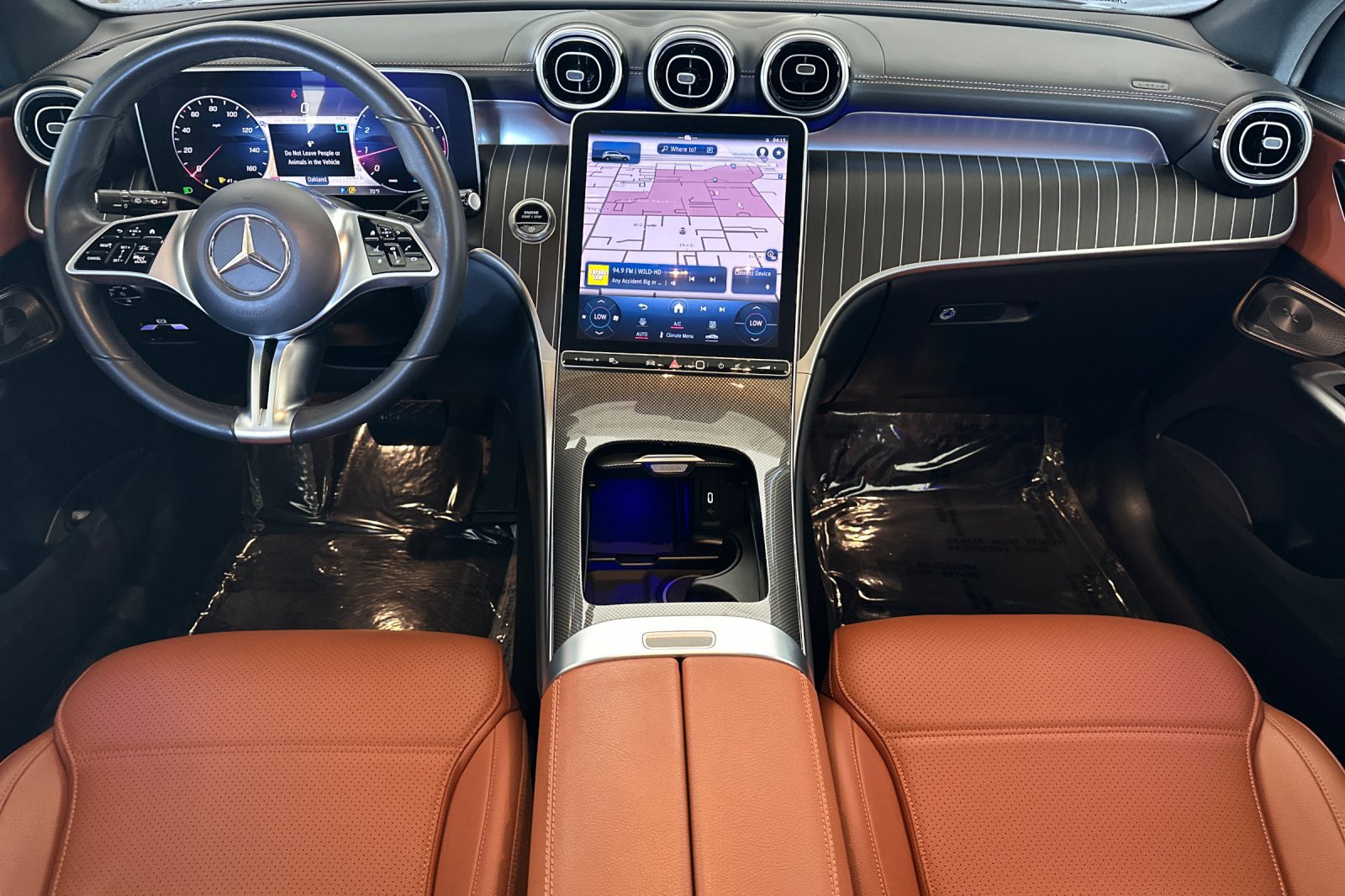 Used 2023 Mercedes-Benz GLC 300 image 16