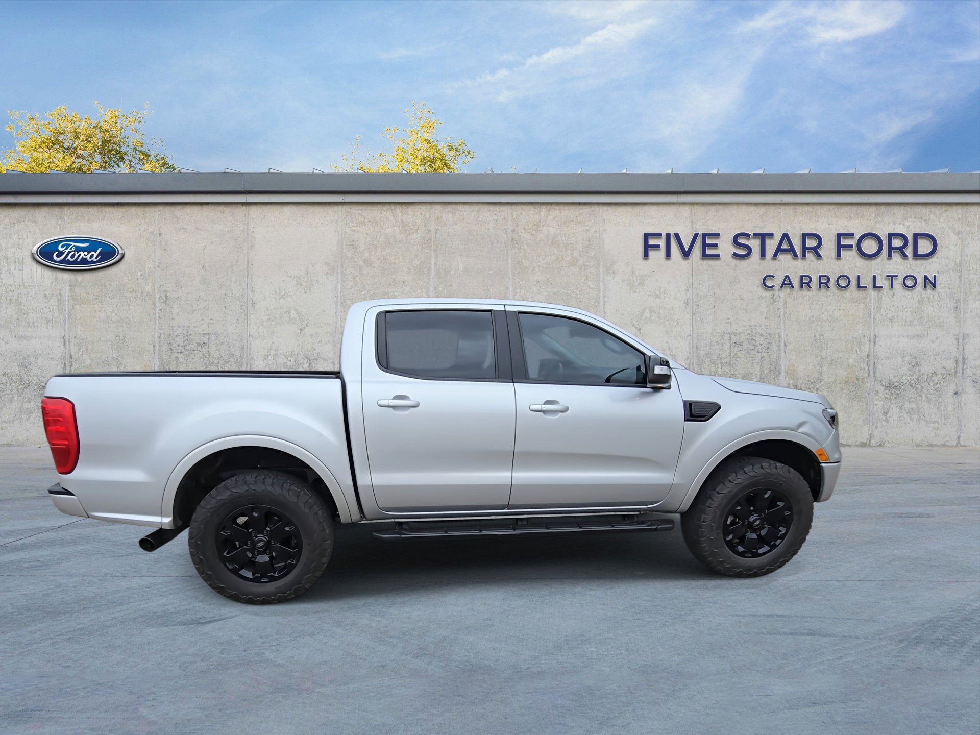Used 2019 Ford Ranger Lariat w/ Black Appearance Package image 9