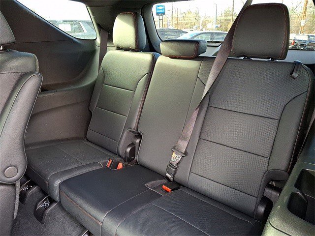 Certified 2024 Chevrolet Traverse Z71 w/ LPO, Floor Liner Package image 9