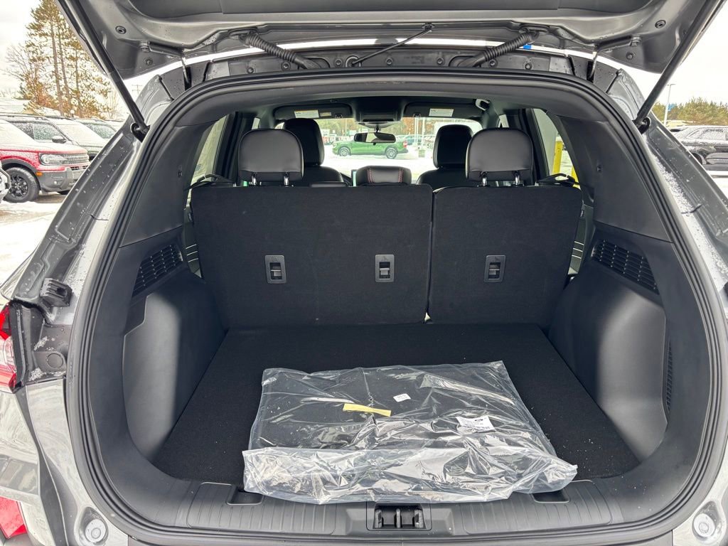 New 2026 Ford Escape ST-Line w/ Tech Pack #1 image 16