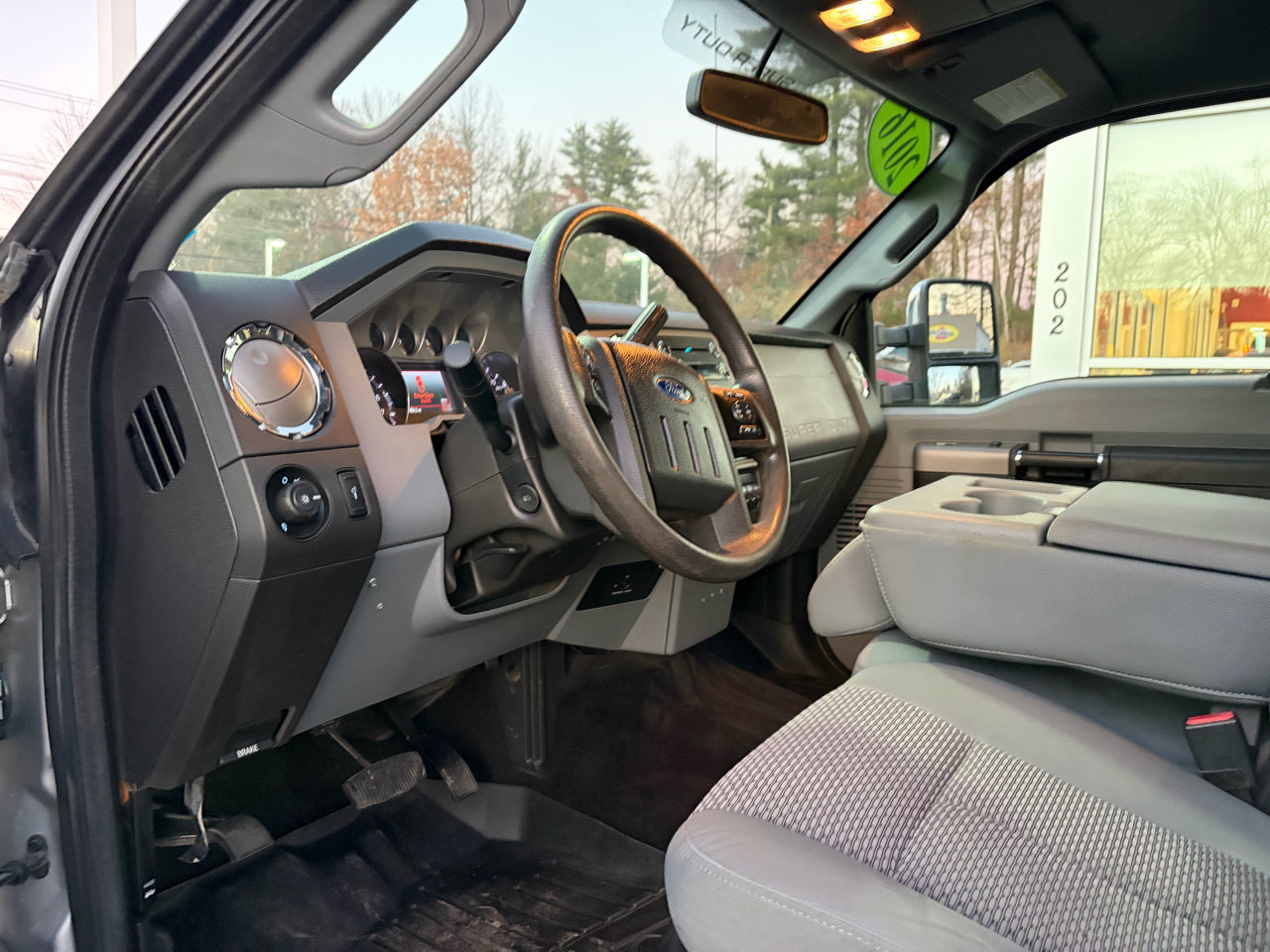 Used 2016 Ford F250 XLT w/ XLT Premium Package image 26