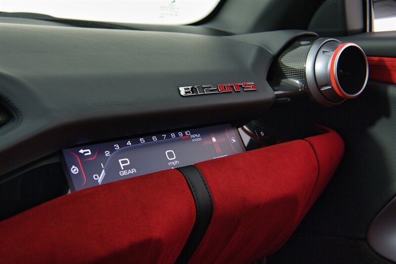 Used 2023 Ferrari 812 GTS RWD image 34