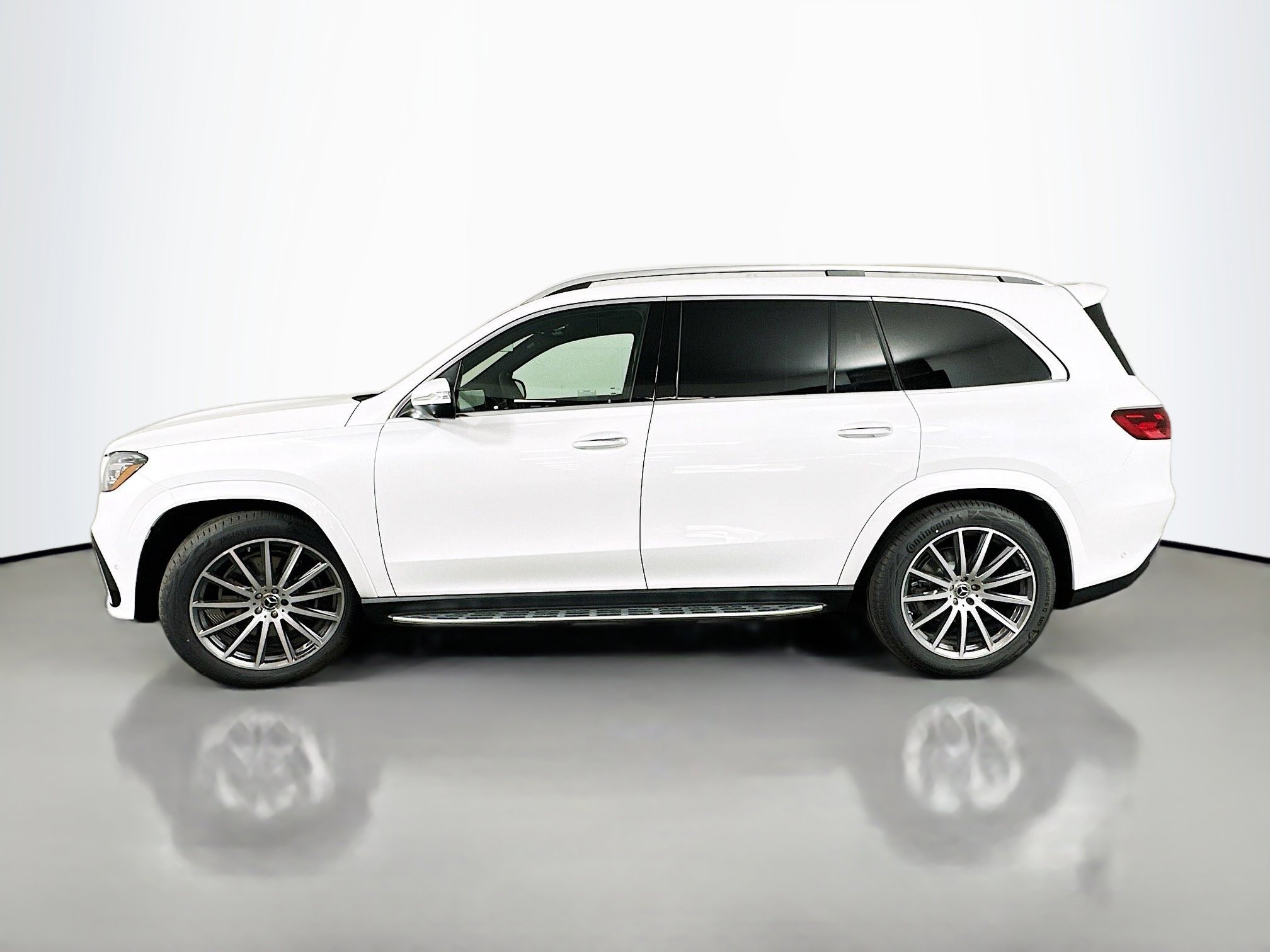 New 2026 Mercedes-Benz GLS 580 4MATIC image 6