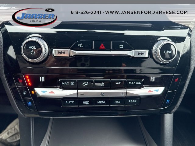 Used 2021 Ford Explorer Limited w/ Equipment Group 301A image 23