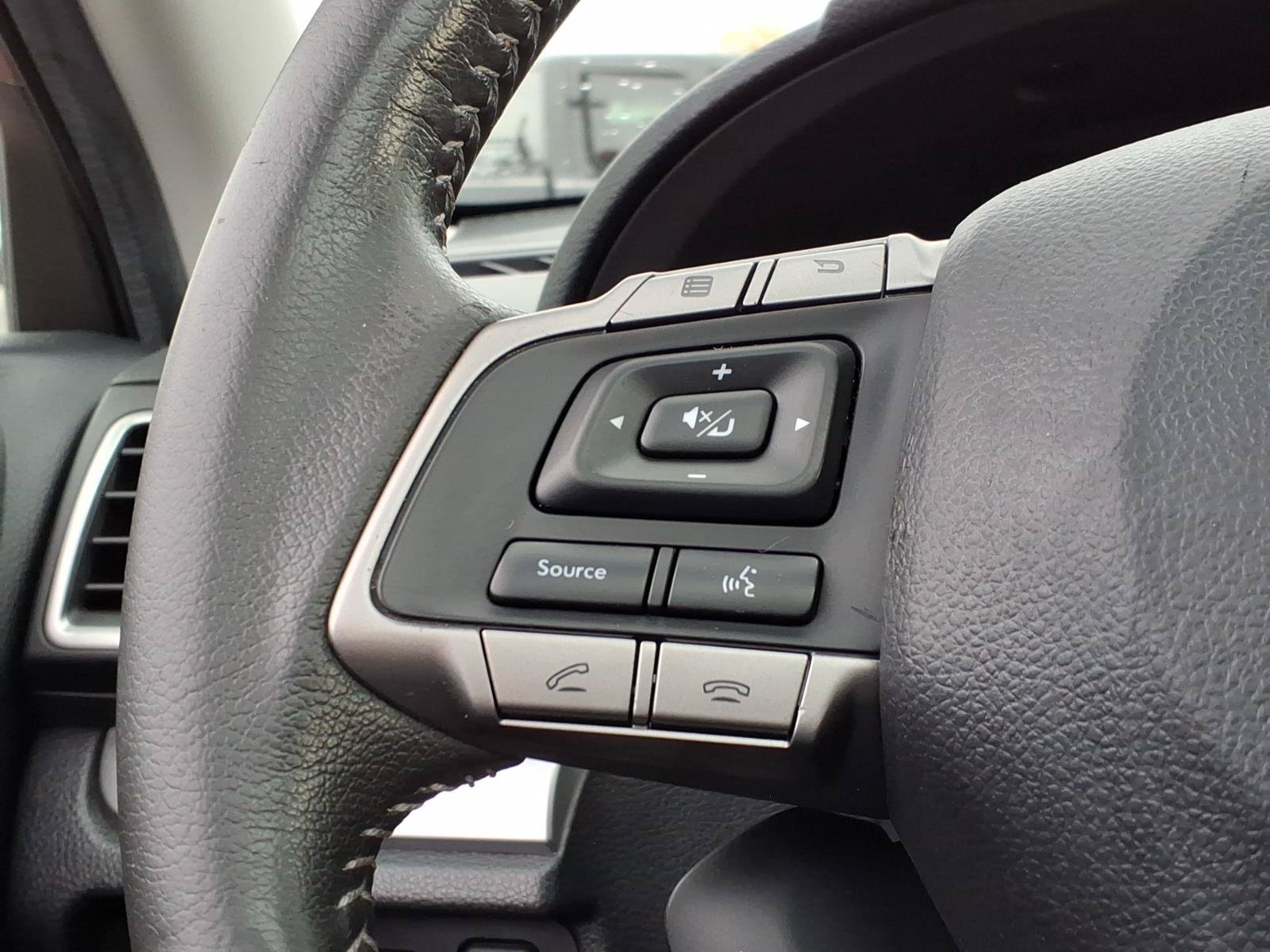 Used 2016 Subaru Forester 2.0XT Premium AWD/4WD image 30