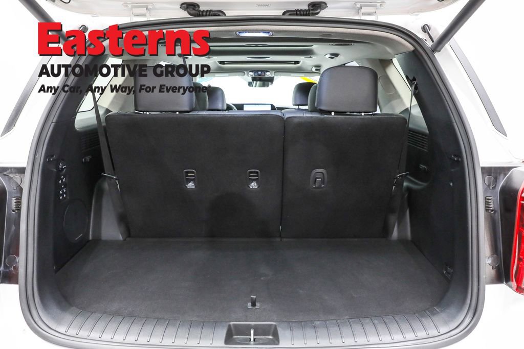 Used 2023 Hyundai Palisade Limited image 9