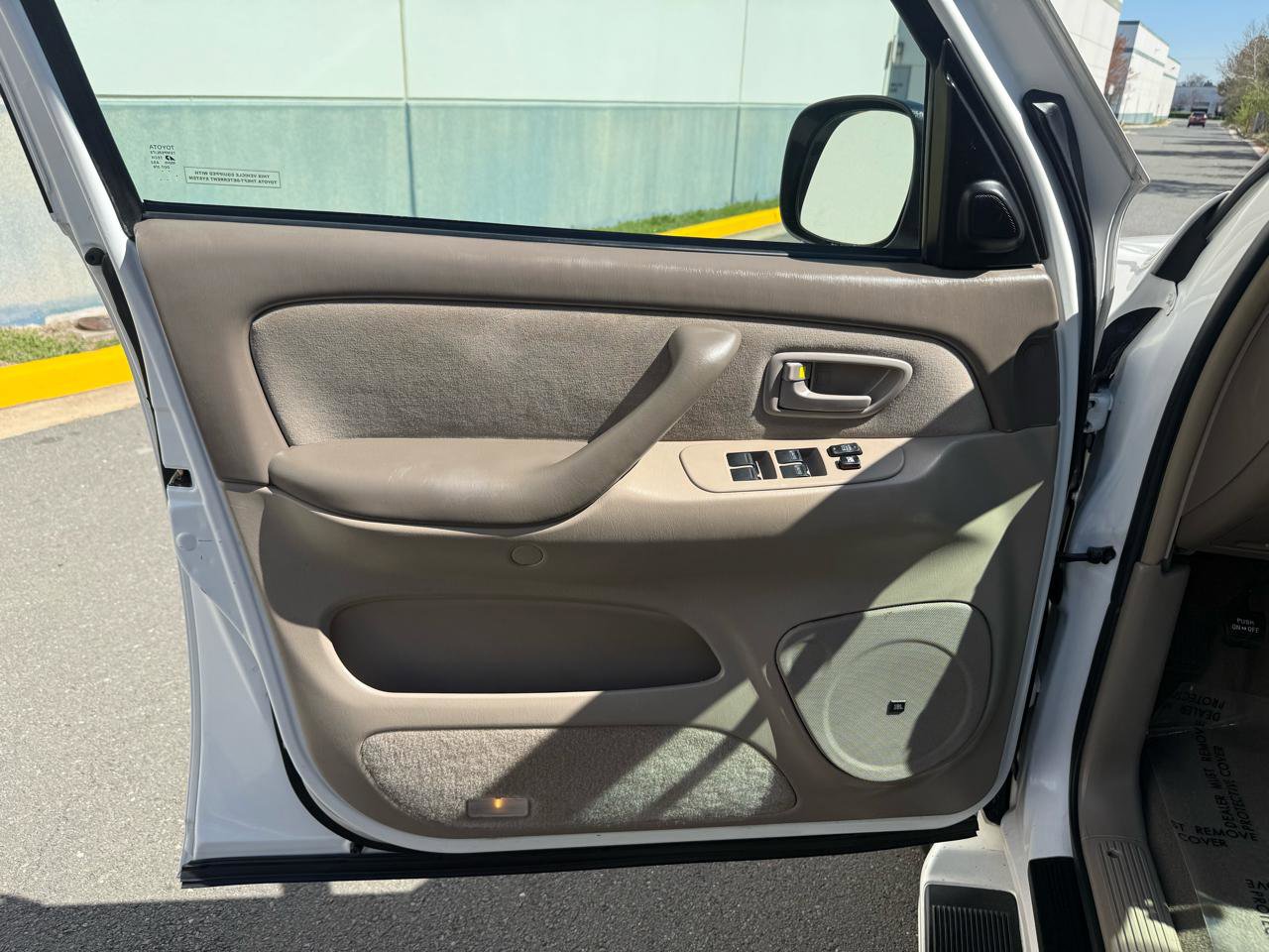 Used 2006 Toyota Sequoia SR5 image 15