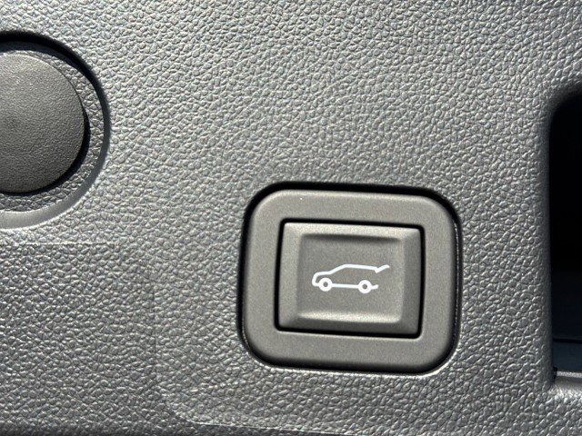 New 2026 Chevrolet Equinox LT w/ Convenience Package II image 12