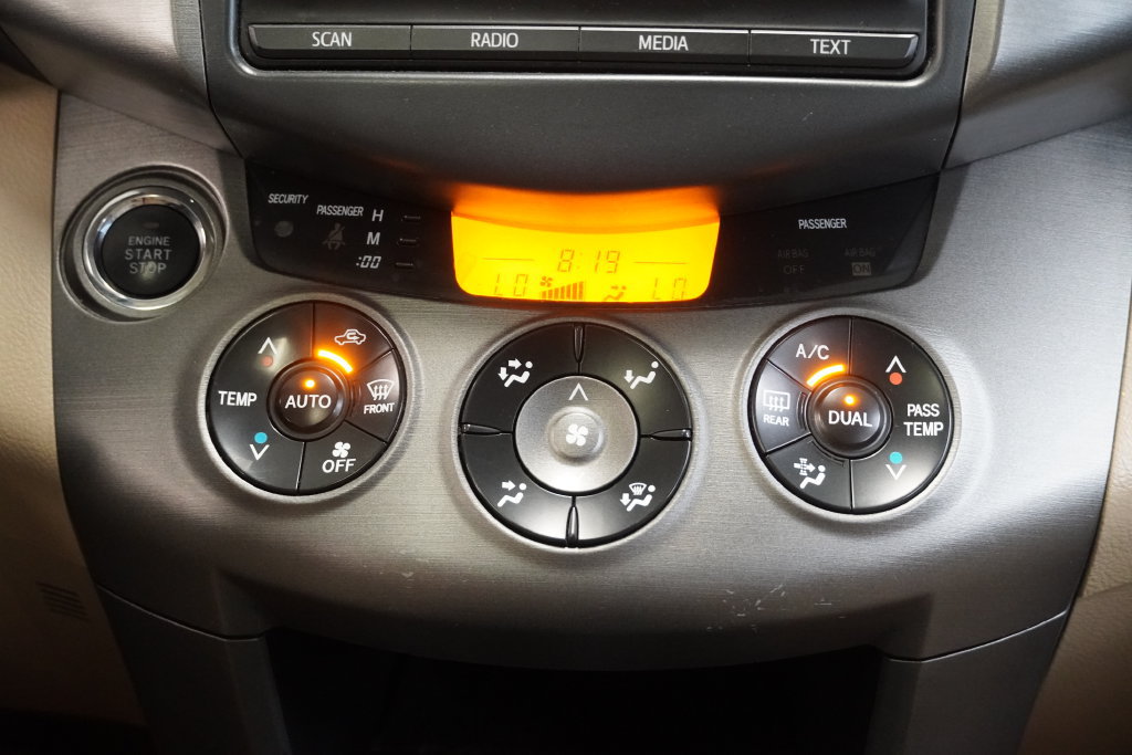 Used 2012 Toyota RAV4 Limited w/ Premium Plus Value Pkg AWD/4WD image 22