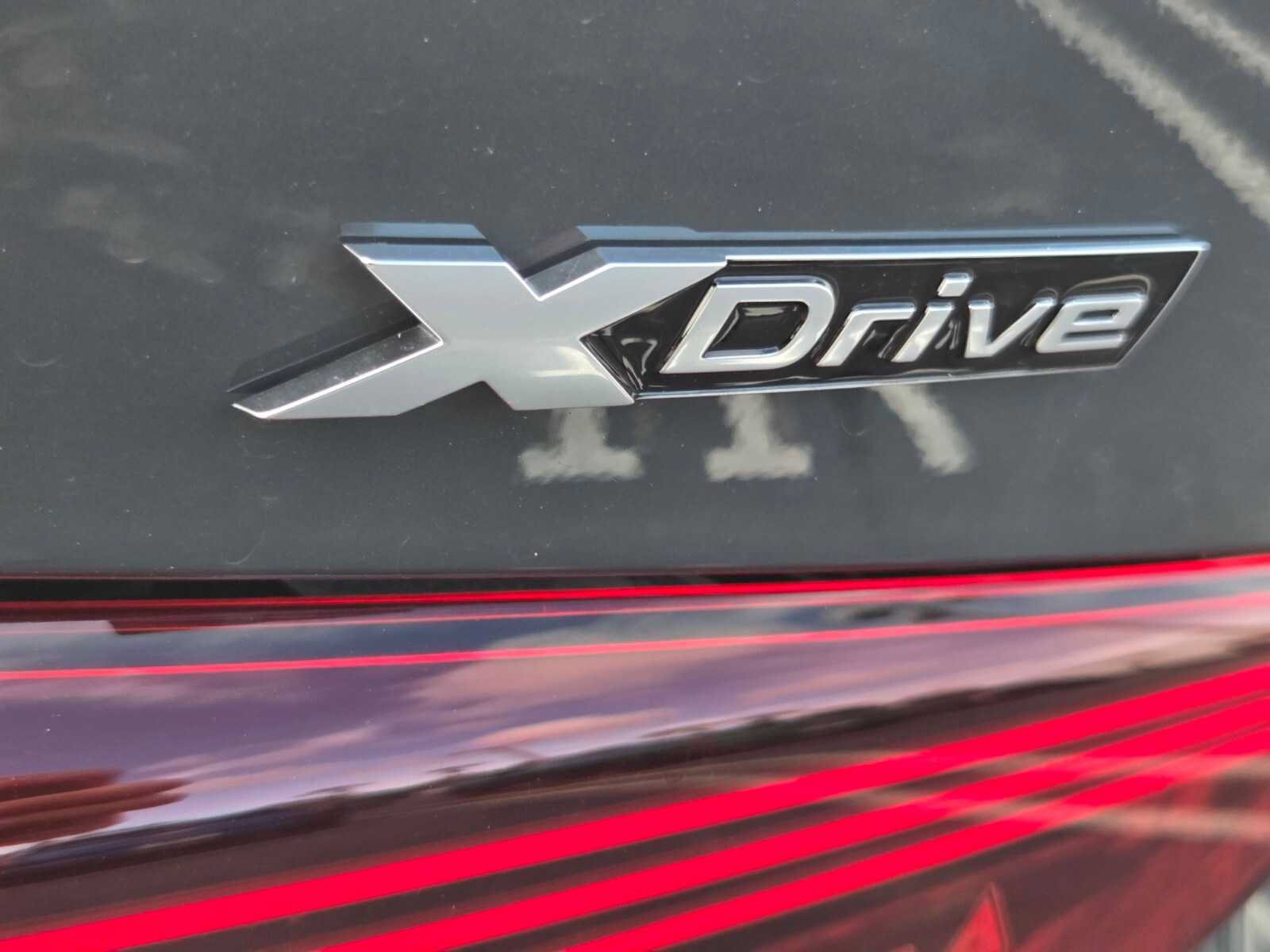 New 2027 BMW M4 xDrive Competition AWD/4WD image 15