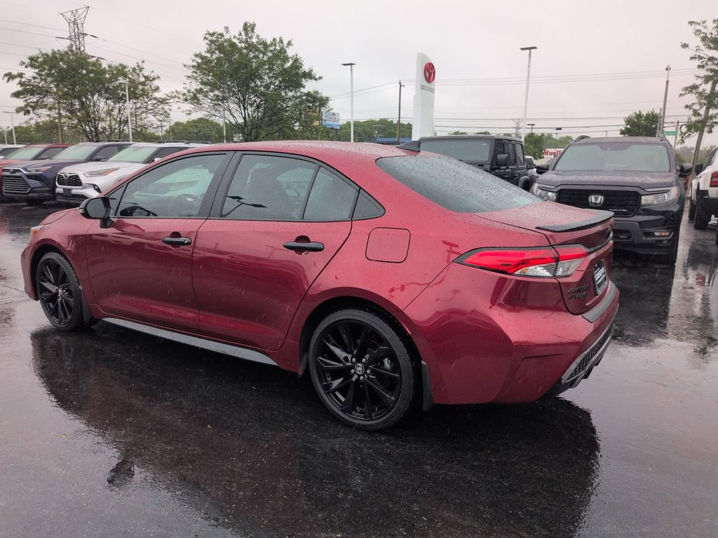 Used 2022 Toyota Corolla SE FWD image 3