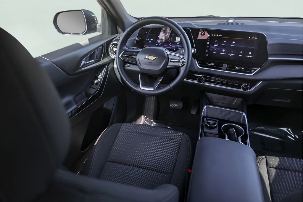 Used 2026 Chevrolet Equinox LT FWD image 27