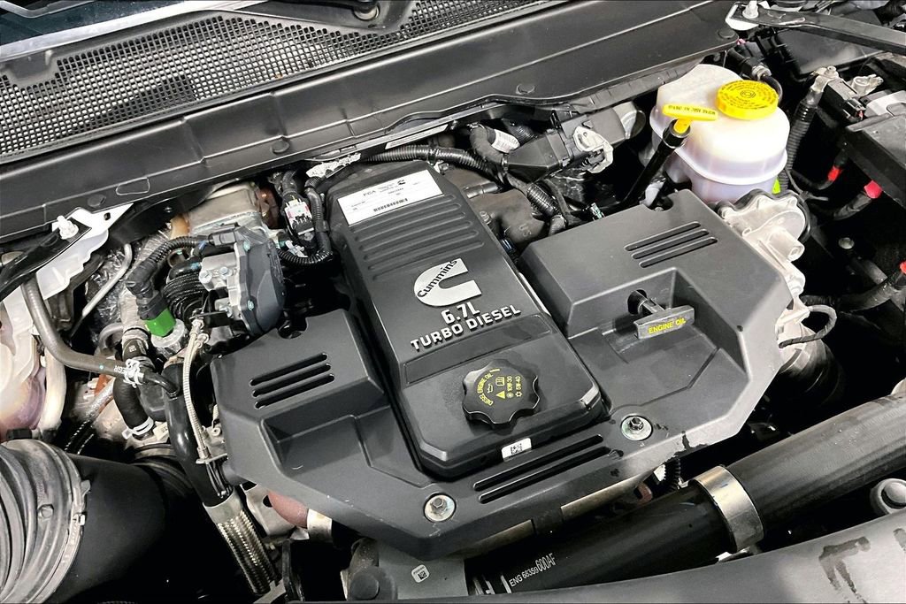 Used 2024 RAM 3500 Limited image 42