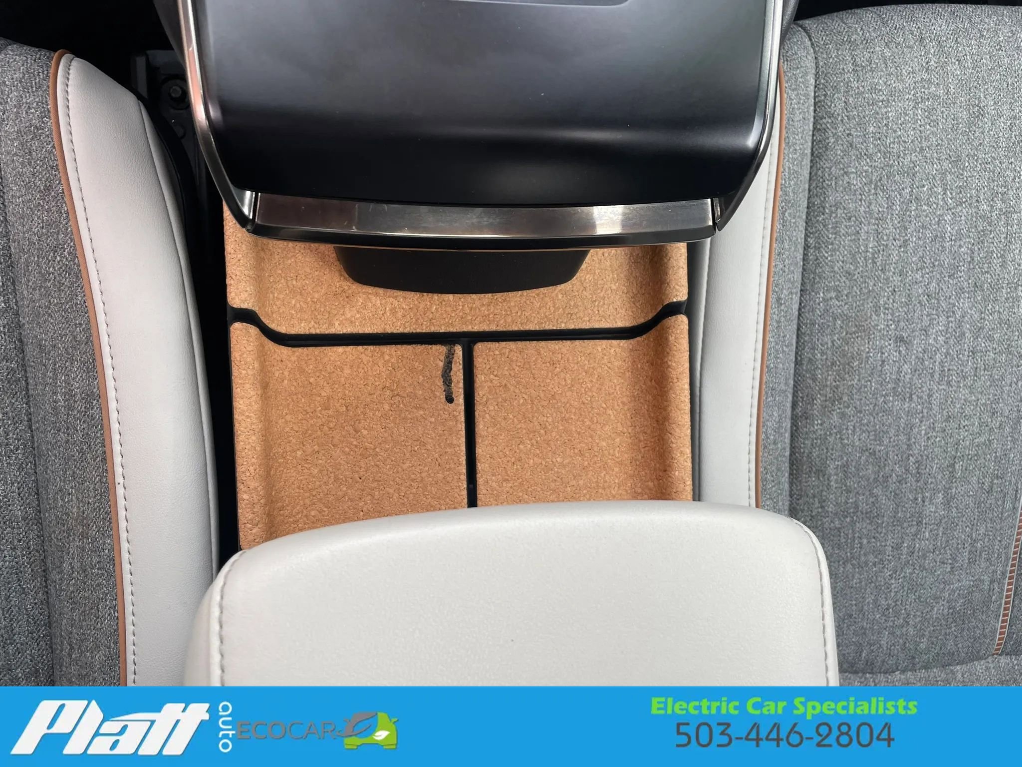 Used 2022 MAZDA MX-30 Electric w/ Premium Plus Pkg image 32