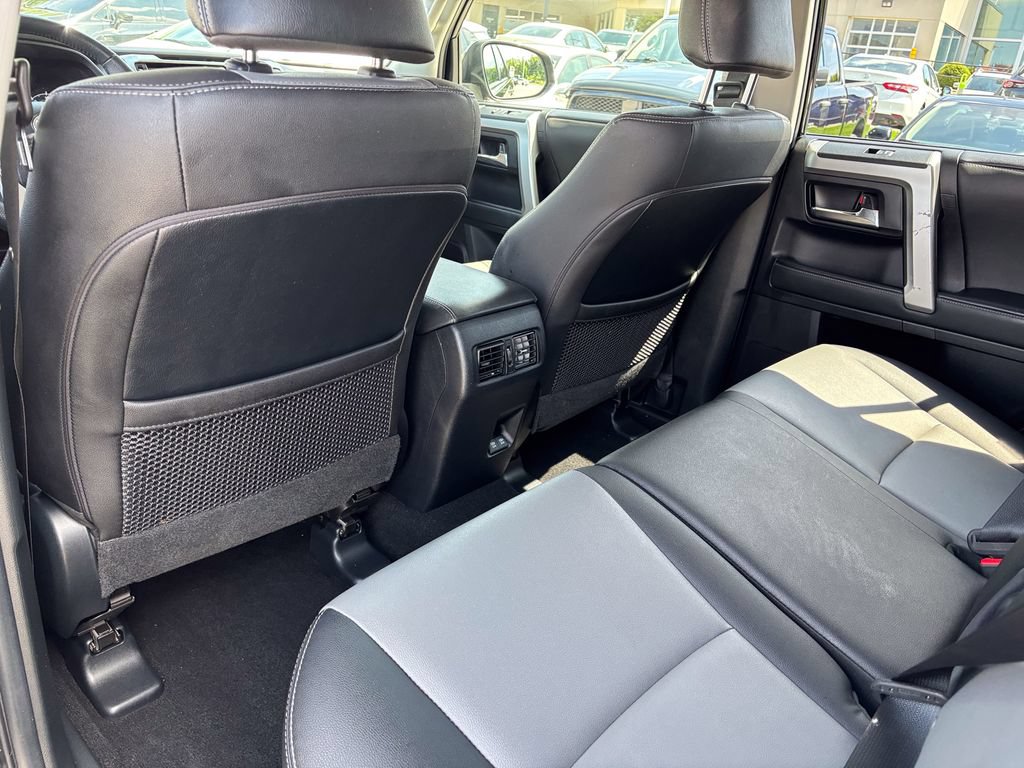 Used 2021 Toyota 4Runner SR5 Premium w/ Moonroof Package AWD/4WD image 45