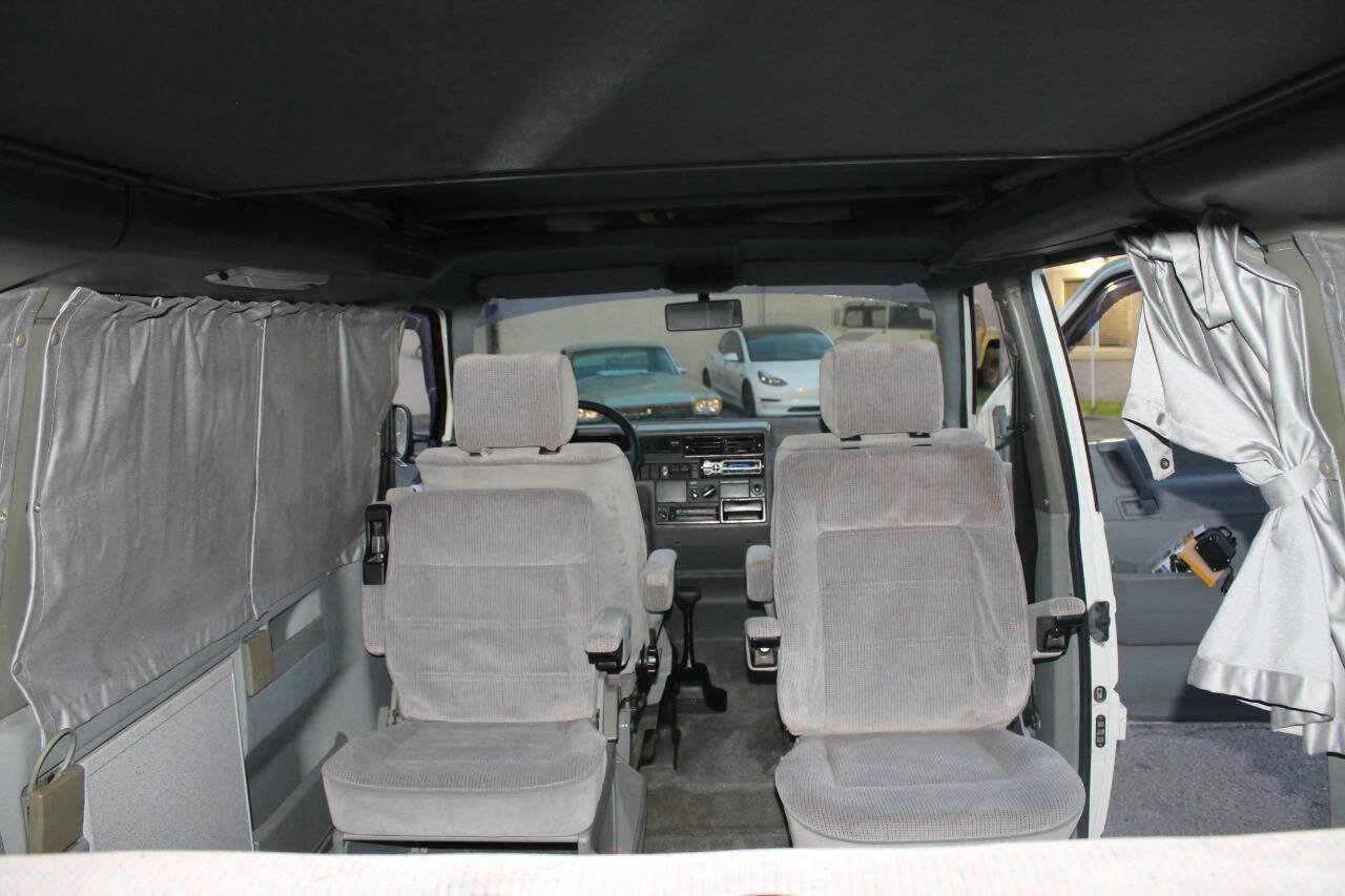 Used 1993 Volkswagen Eurovan MV image 32