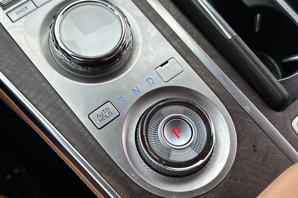 Used 2023 Genesis GV80 2.5T w/ Prestige 20" Package image 26