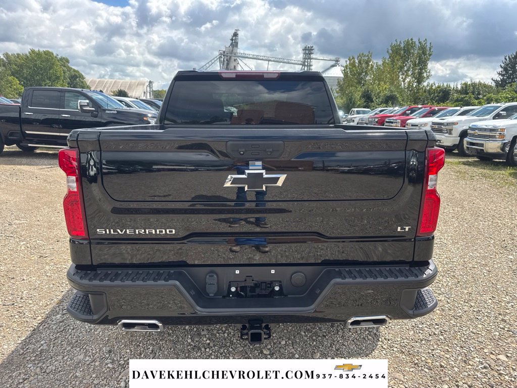 Used 2023 Chevrolet Silverado 1500 LT Trail Boss AWD/4WD image 4