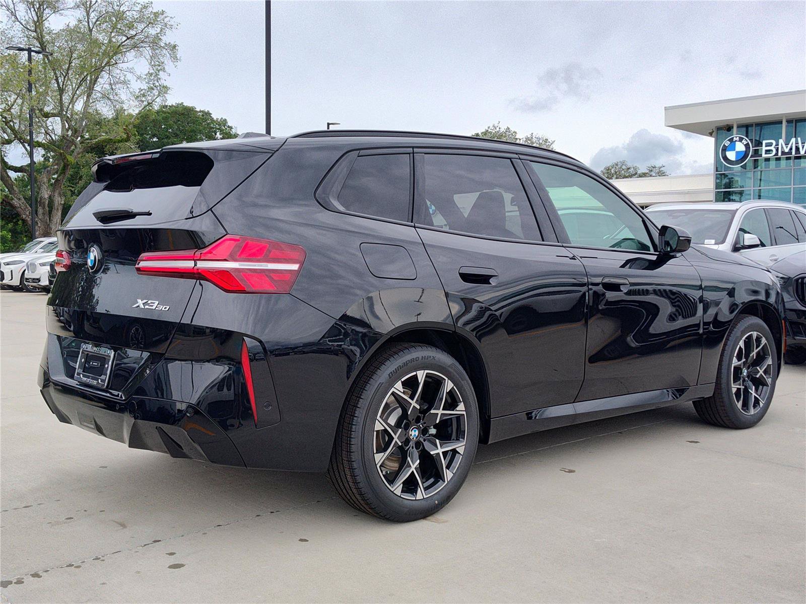 New 2026 BMW X3 xDrive30i w/ M Sport Package AWD/4WD image 4