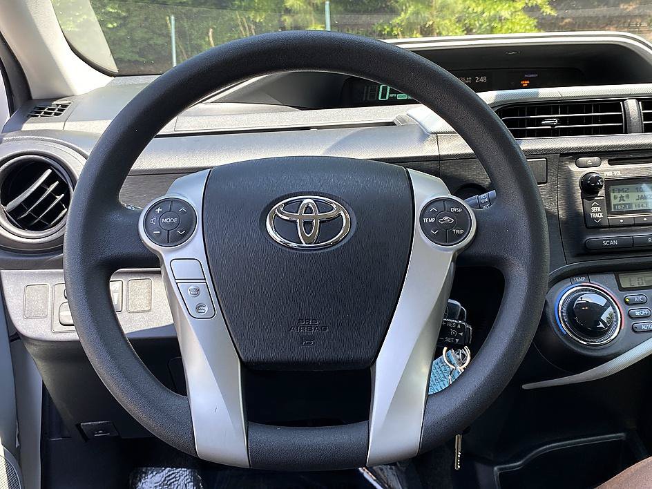 Used 2012 Toyota Prius C Two FWD image 15