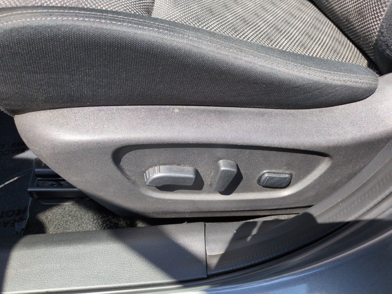 Used 2021 Nissan Rogue Sport SV AWD/4WD image 13