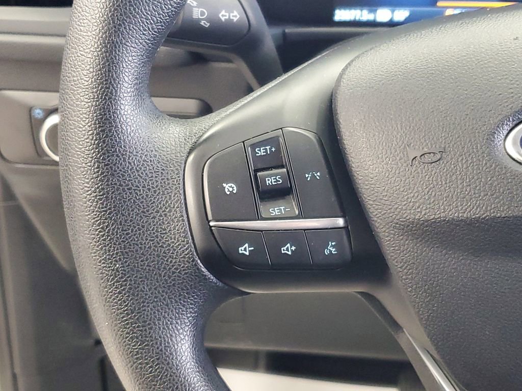 Used 2025 Ford Escape Active AWD/4WD image 15