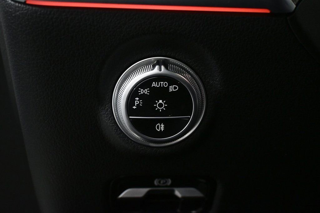 Certified 2024 Mercedes-Benz CLE 300 4MATIC Coupe image 9