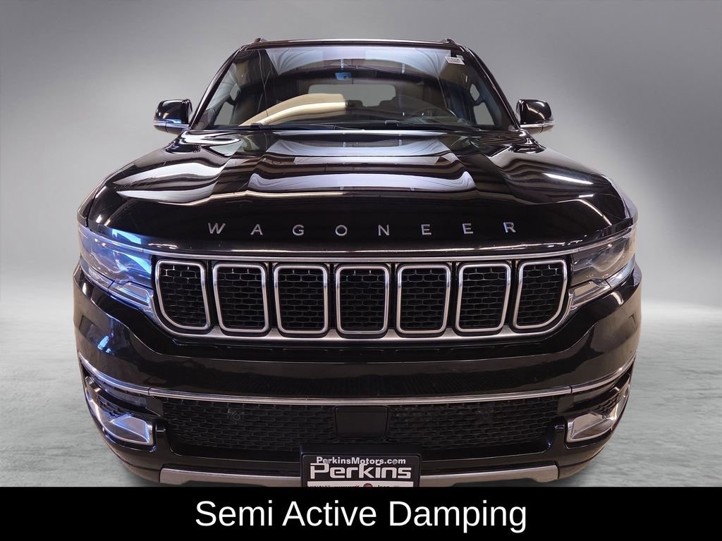 Used 2023 Jeep Wagoneer Series III w/ Preferred Equipment Group image 9