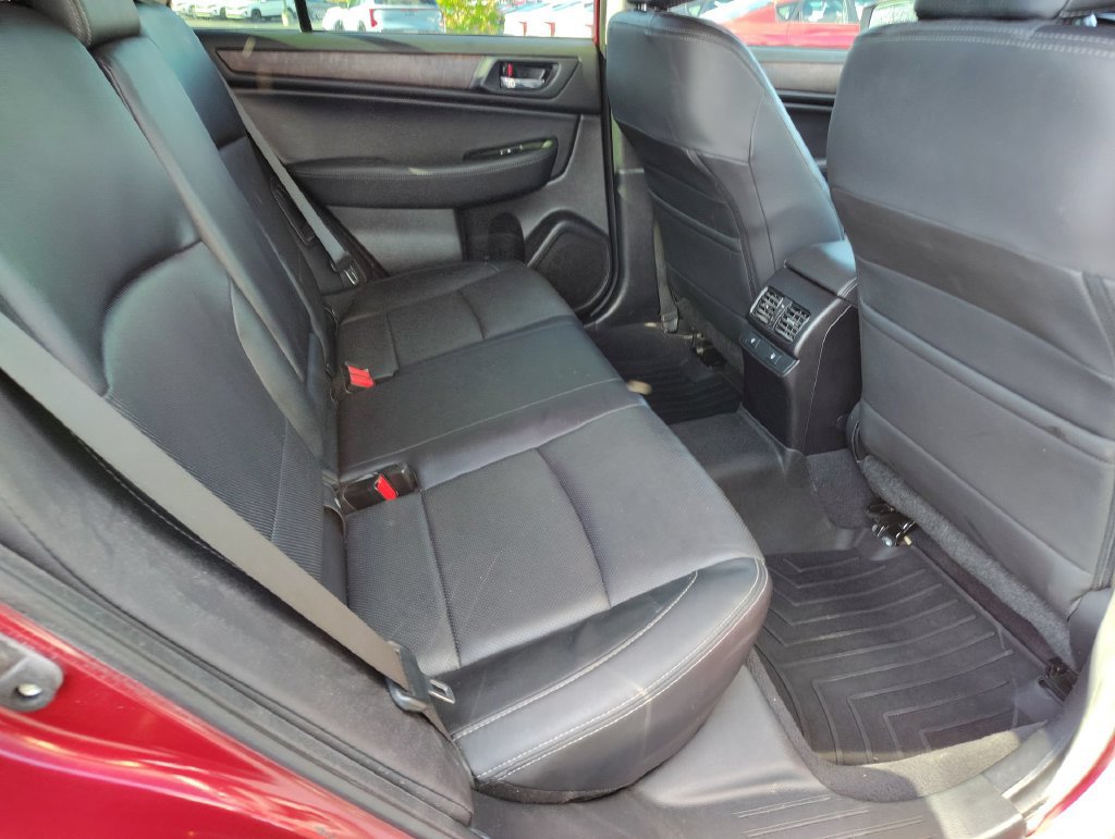 Used 2017 Subaru Outback 2.5i Limited AWD/4WD image 25