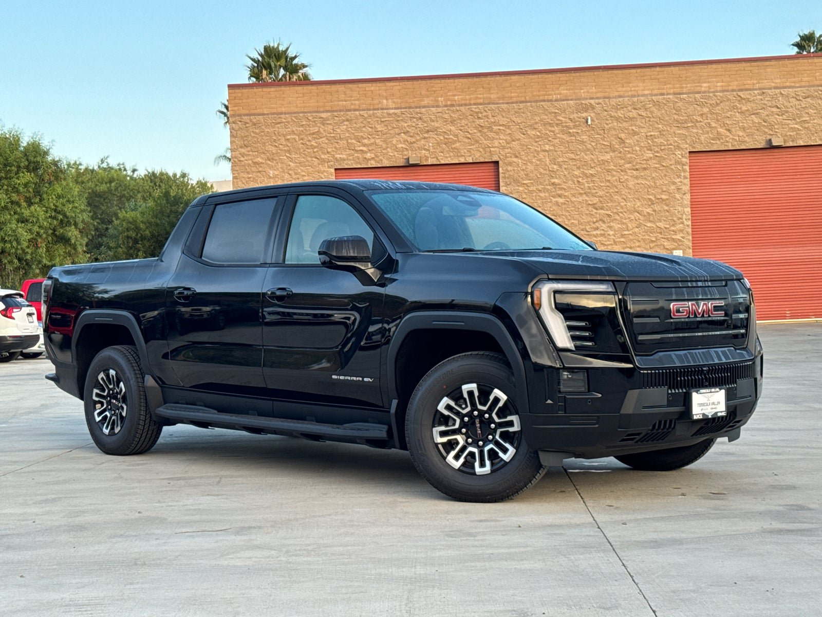 Used 2026 GMC Sierra EV Elevation AWD/4WD image 2