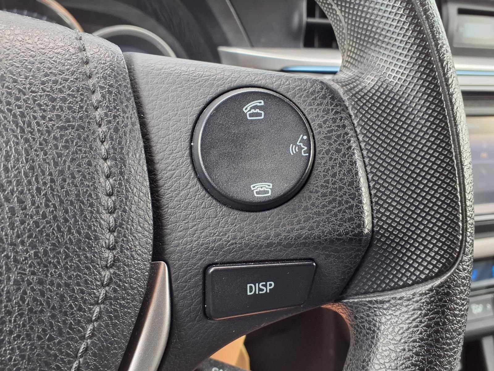 Used 2015 Toyota Corolla LE FWD image 26
