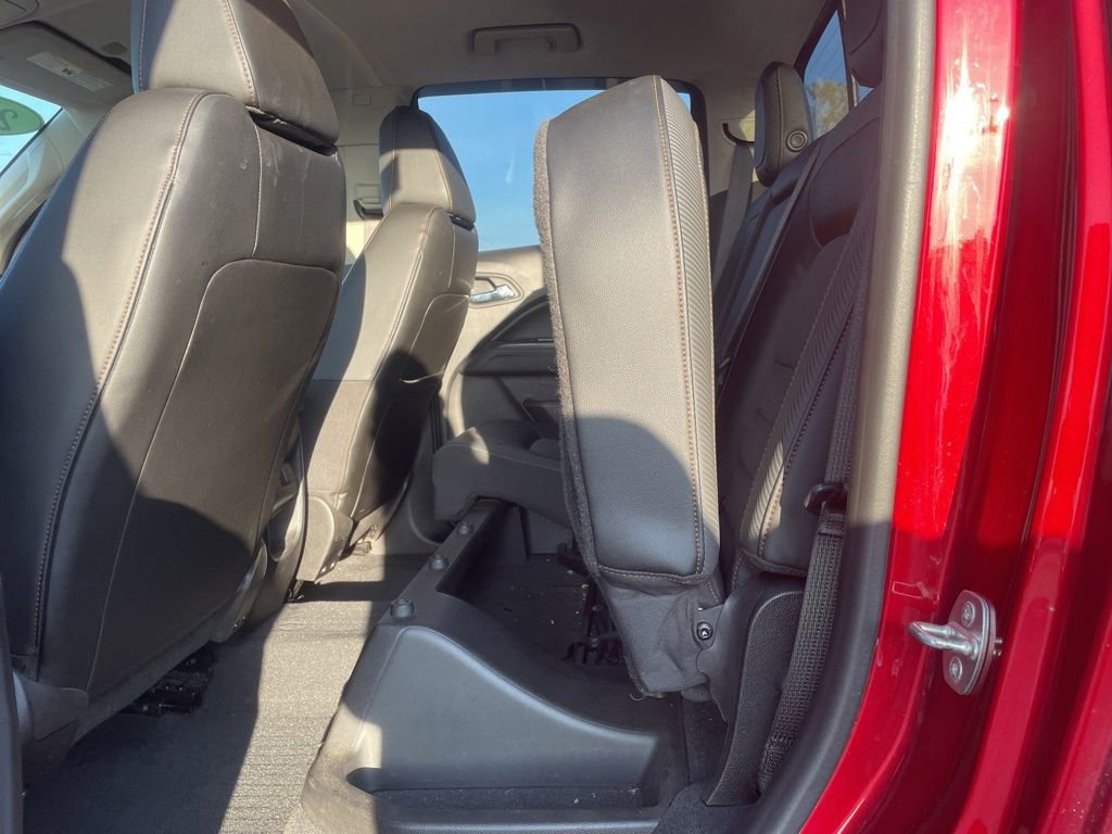 Used 2021 GMC Canyon AT4 image 36