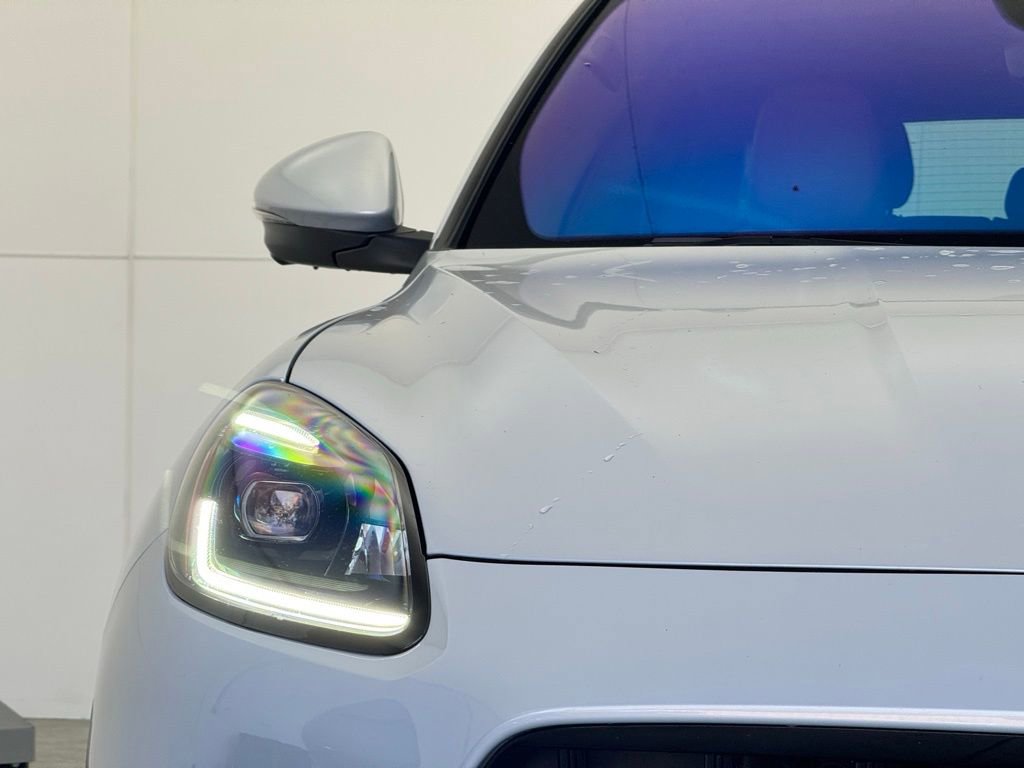 Used 2024 Maserati Grecale Trofeo image 44