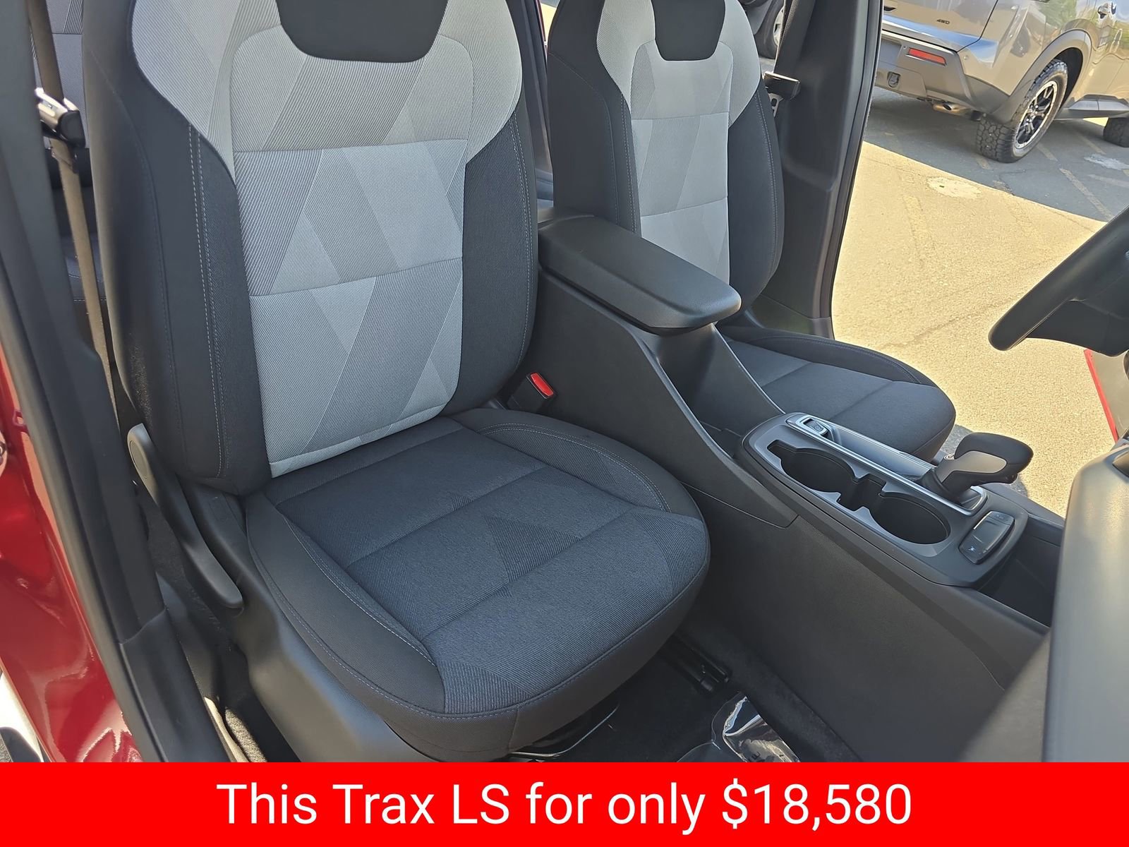 Used 2024 Chevrolet Trax LS image 16