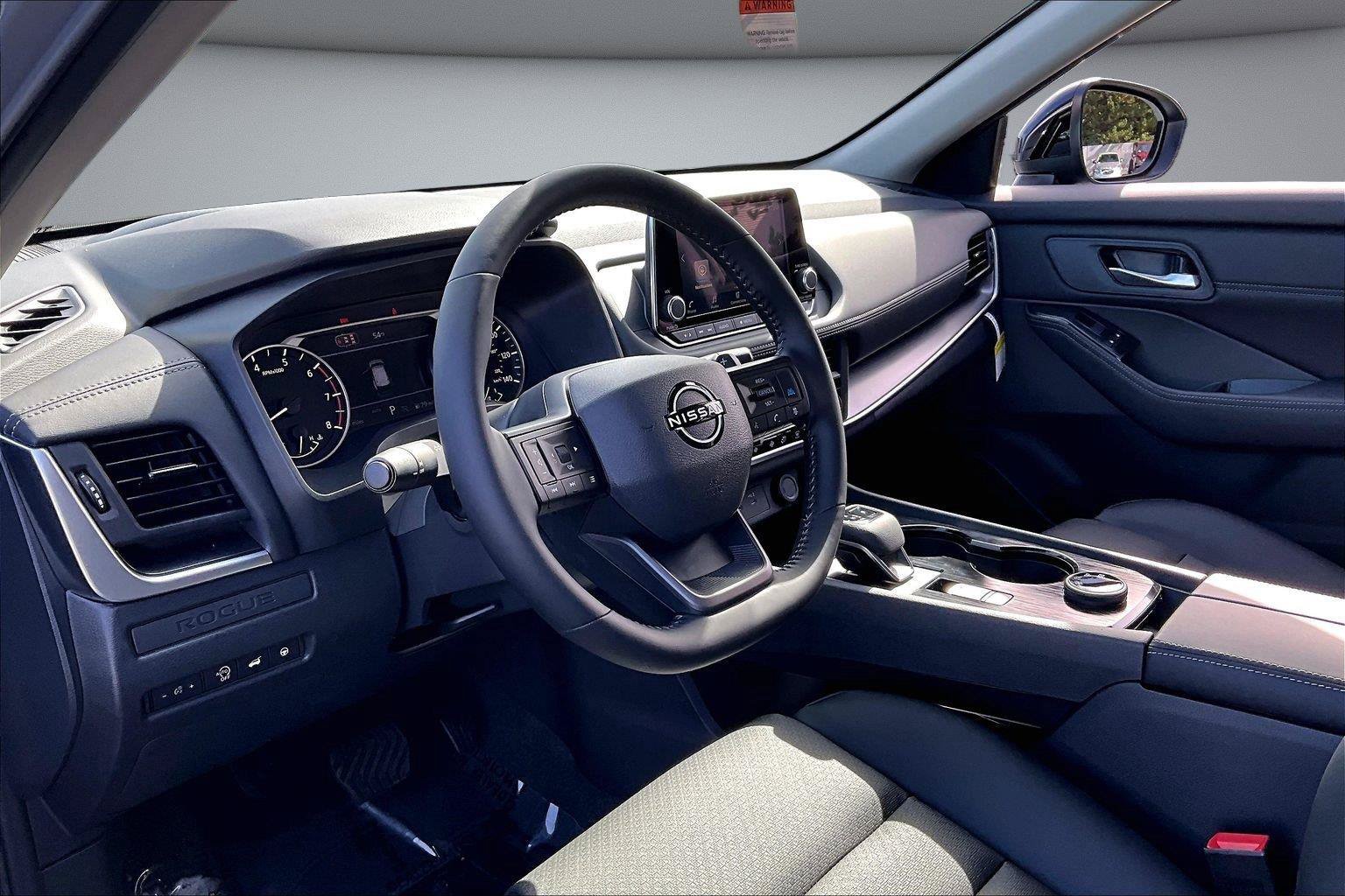 New 2026 Nissan Rogue Dark Armor AWD/4WD image 8