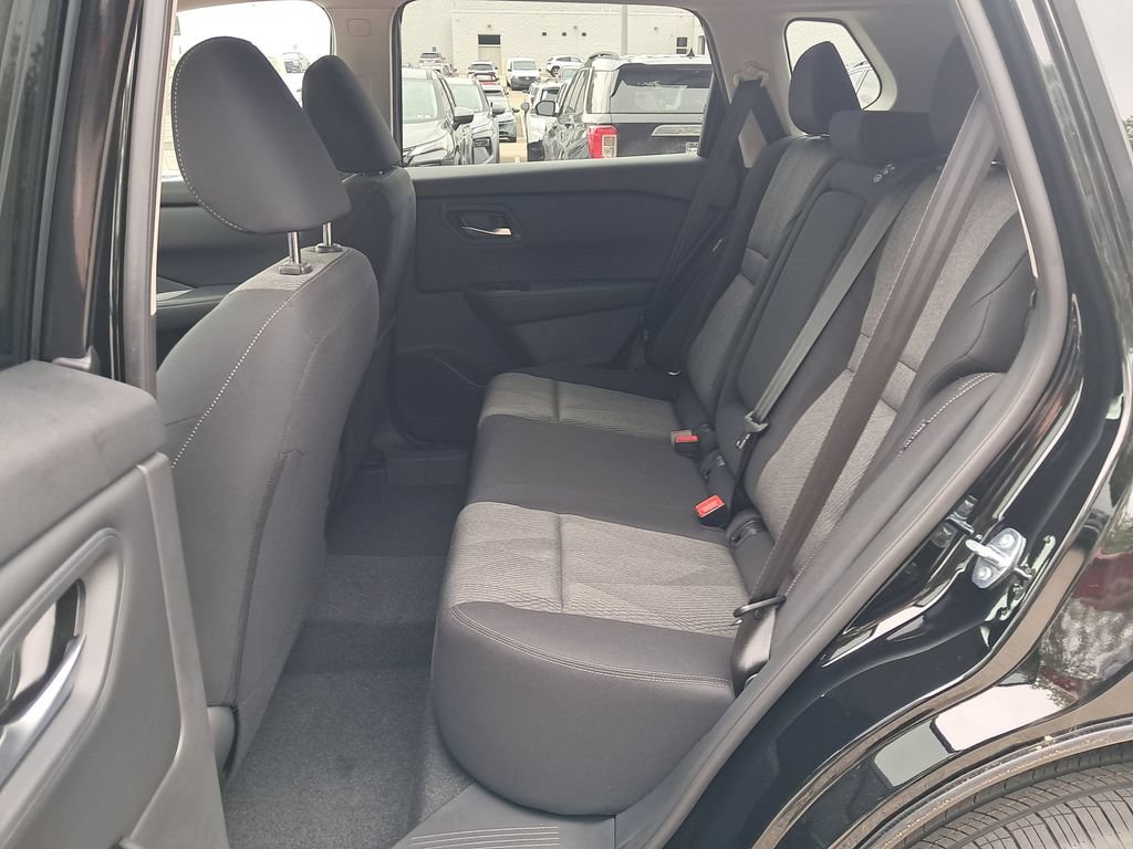 New 2026 Nissan Rogue SV w/ Cold Weather Package AWD/4WD image 26