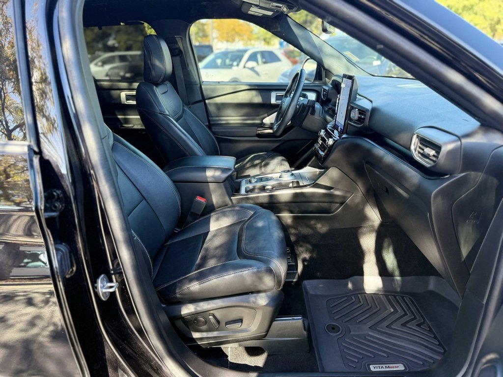 Used 2023 Ford Explorer ST w/ Equipment Group 401A image 34