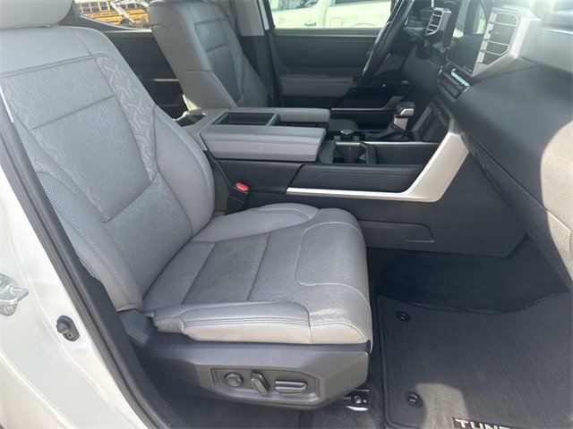 Used 2022 Toyota Tundra Limited image 11