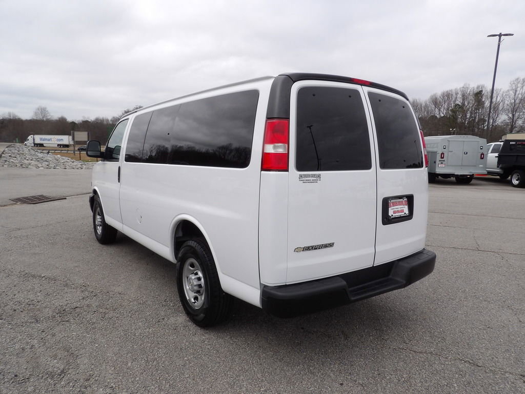 Used 2023 Chevrolet Express 2500 LS w/ Driver Convenience Package image 5