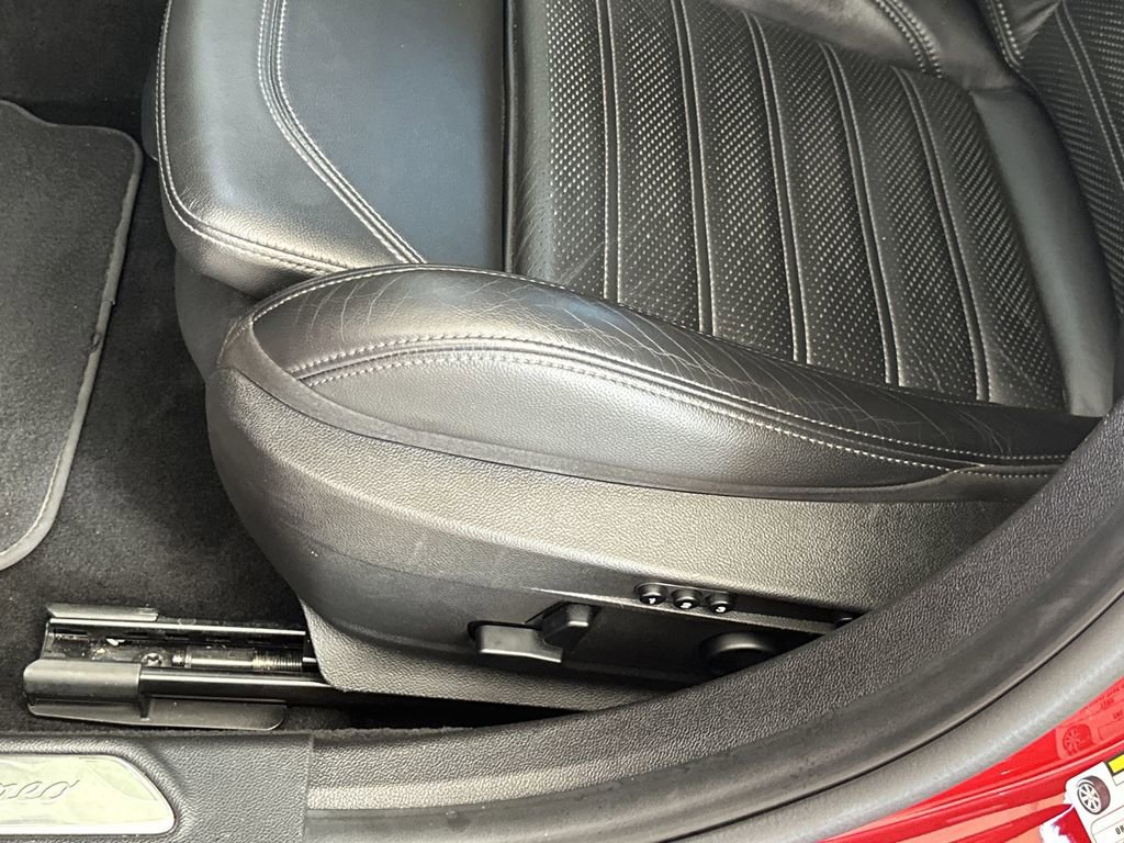 Used 2019 Alfa Romeo Giulia Ti Sport w/ Quick Order Package 22U Sport RWD image 14