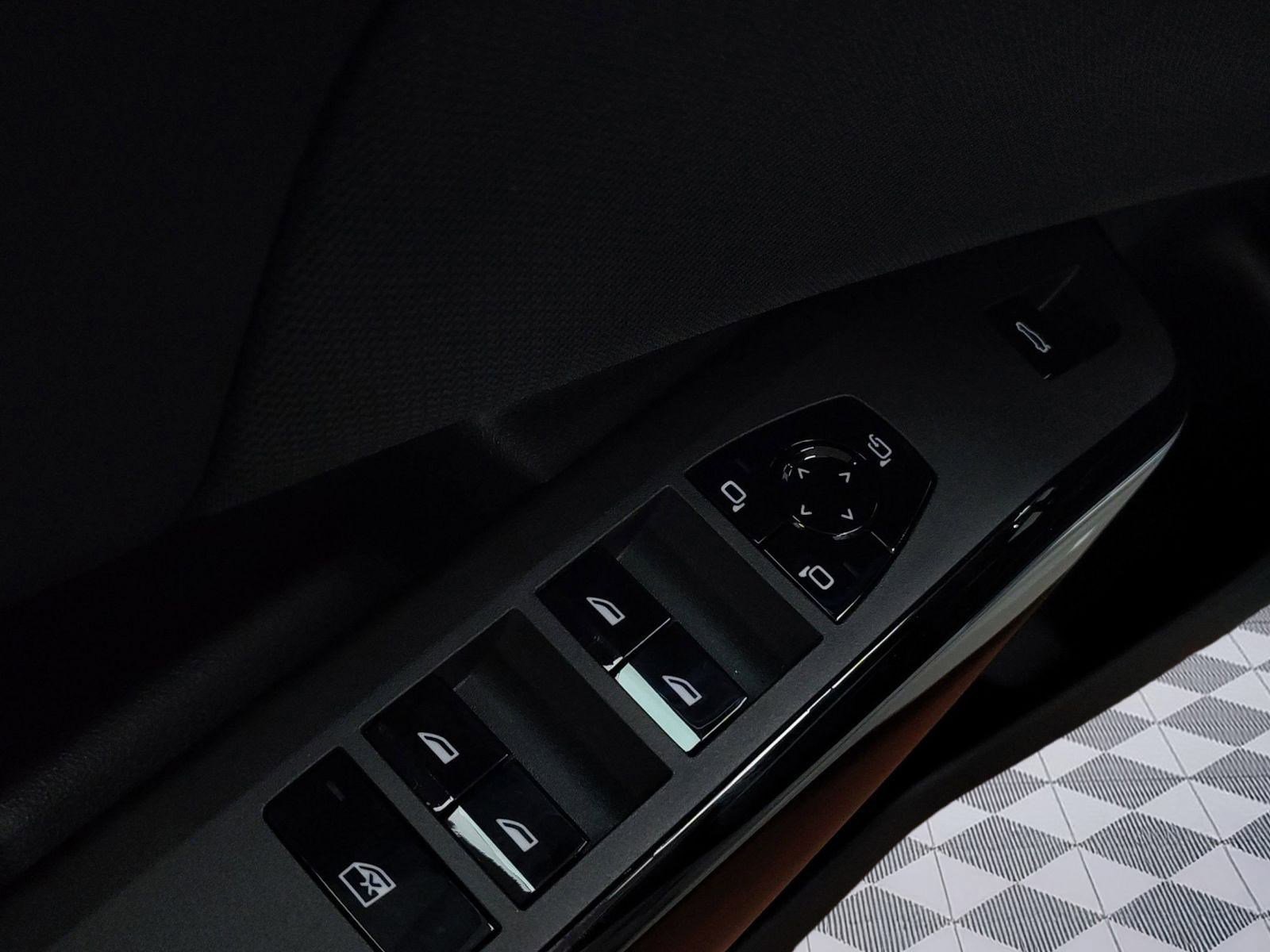 New 2026 BMW X3 xDrive30 w/ M Sport Package image 12