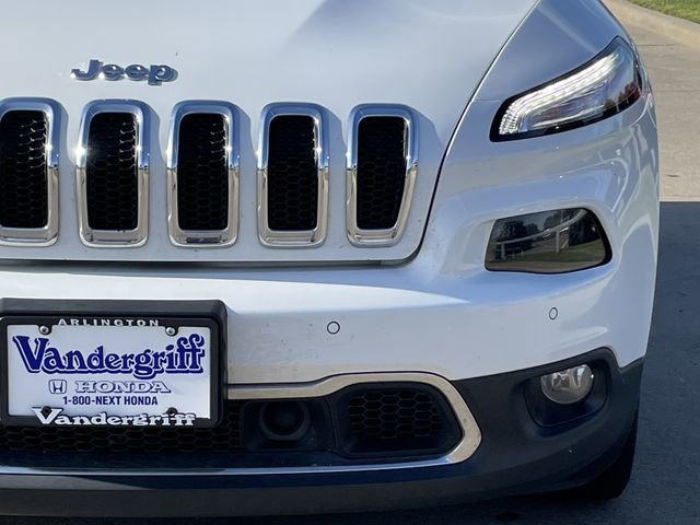 Used 2016 Jeep Cherokee Limited w/ Technology Group FWD image 8