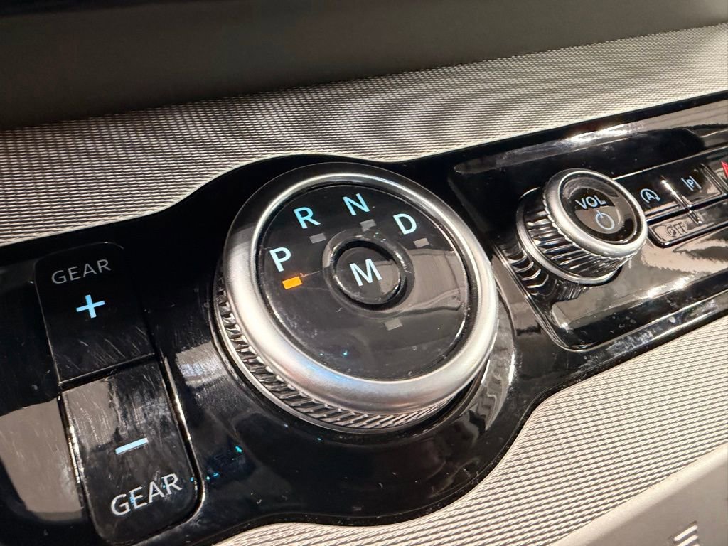 Used 2025 Ford Expedition Max Active image 39