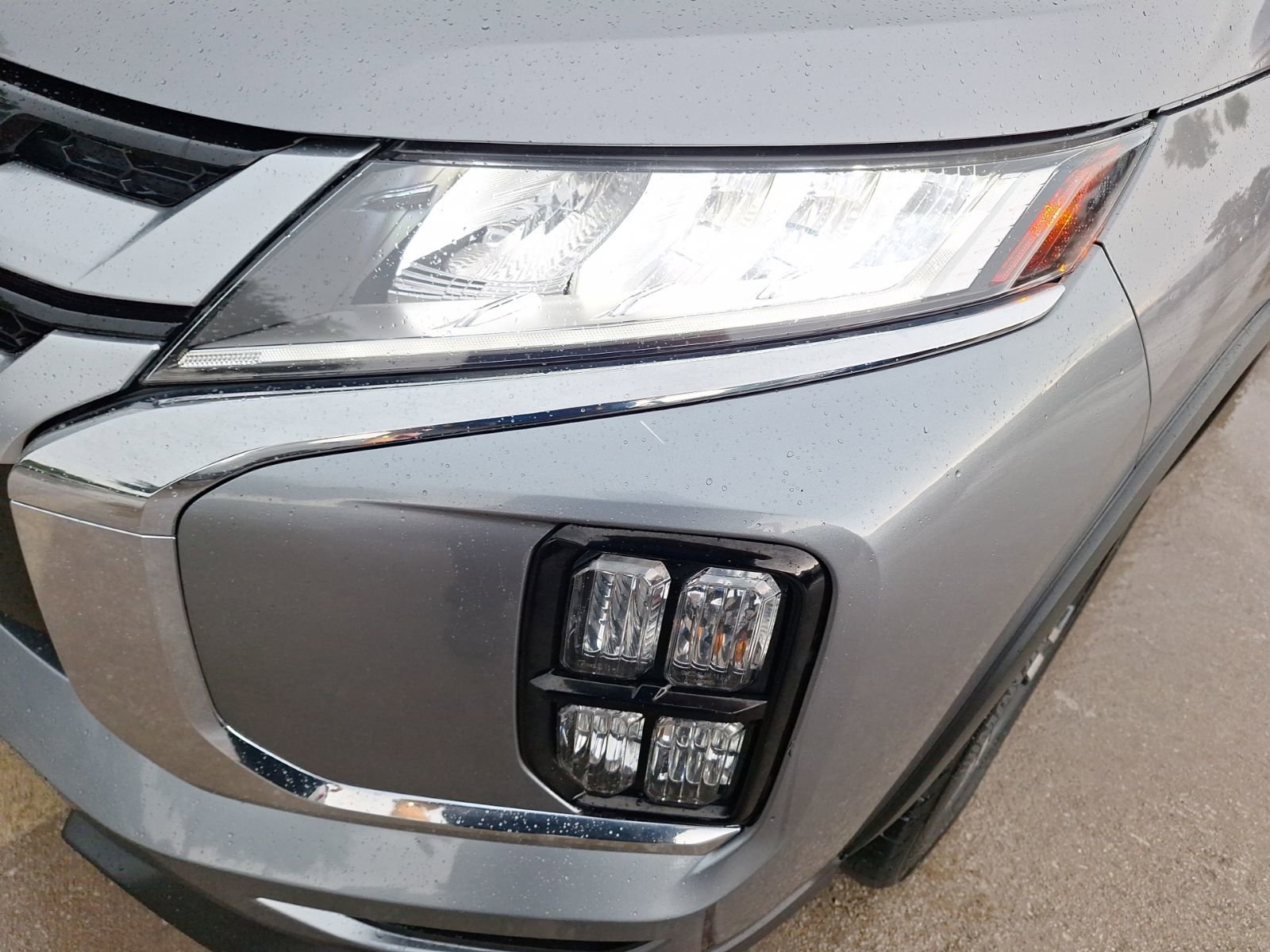 Used 2020 Mitsubishi Outlander Sport AWD image 10