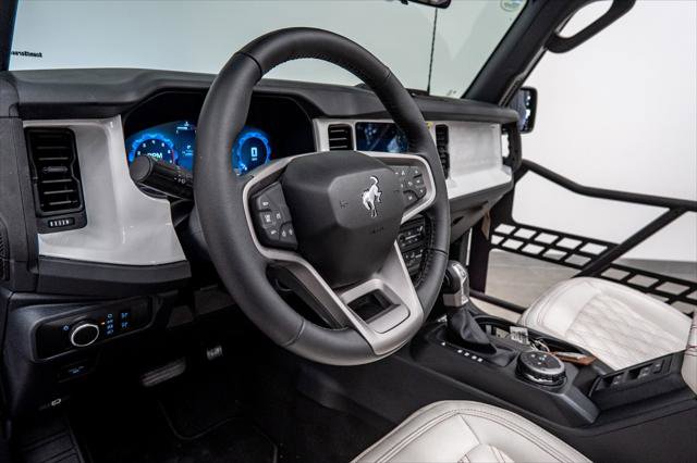 Used 2025 Ford Bronco Outer Banks AWD/4WD image 47